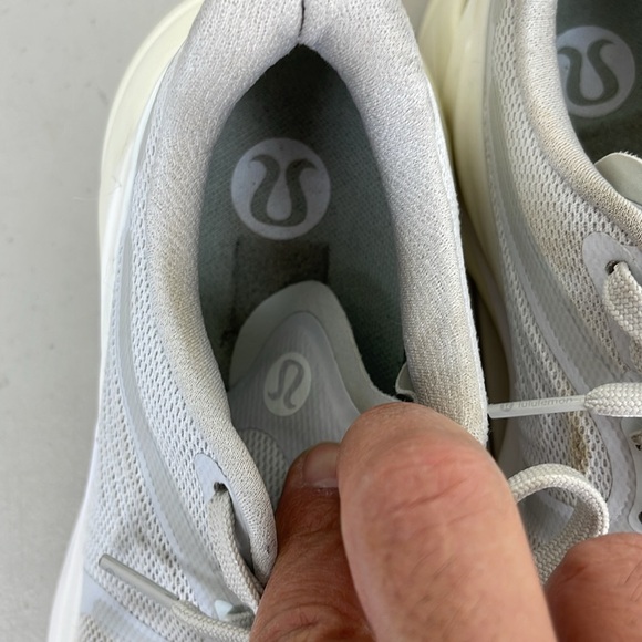 LULULEMON Blissfeel run 2 Women’s Running Shoes - Sz 9 Special Edition - Picture 3 of 13